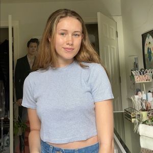 Brandy Melville tshirt